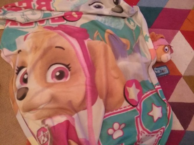 5 year old not want leave comfort bed, Skye